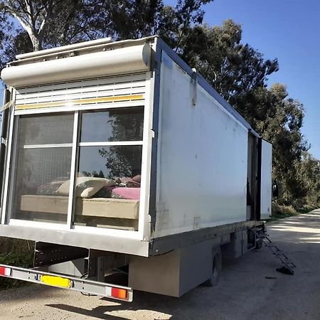 Luxury Caravan Truck In The Golan Heights Bruchim Qela' Alon Exteriér fotografie