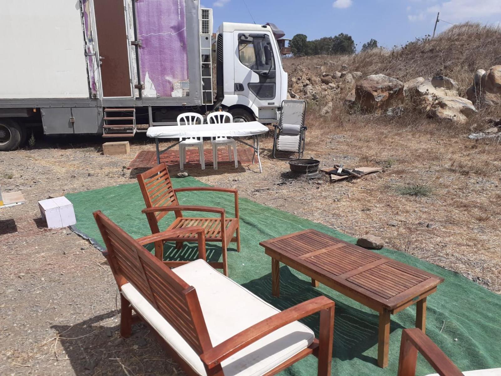 Luxury Caravan Truck In The Golan Heights Bruchim Qela' Alon Exteriér fotografie